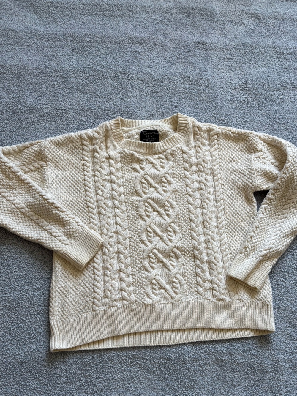 Abercrombie & Fitch Ivory Cable Crewneck Sweater